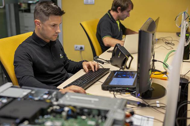 People & Technologies