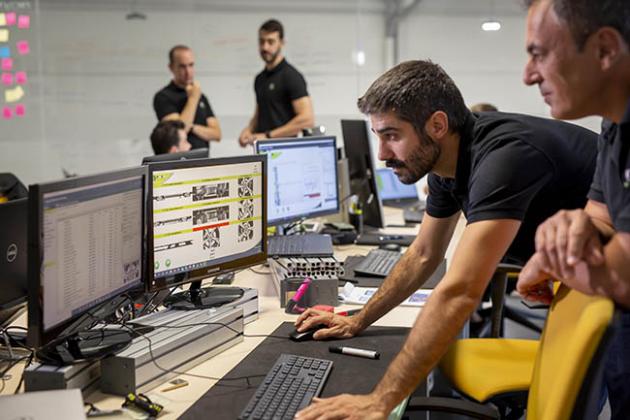 People & Technologies