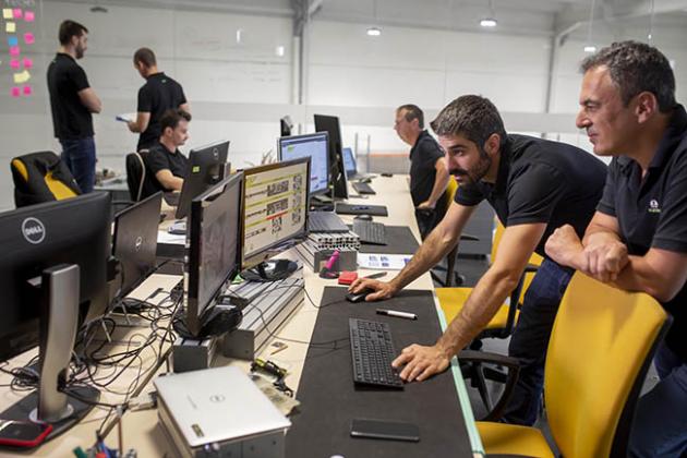 People & Technologies